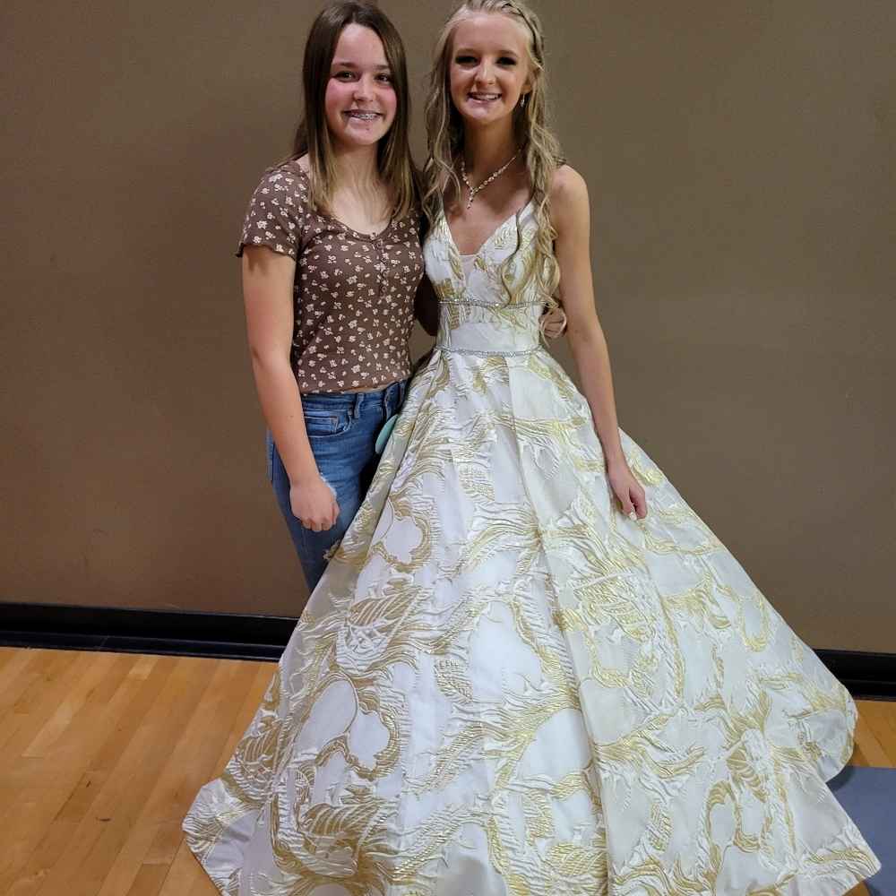 Jovani 00 Prom Floor Length Dress-Cream/Gold